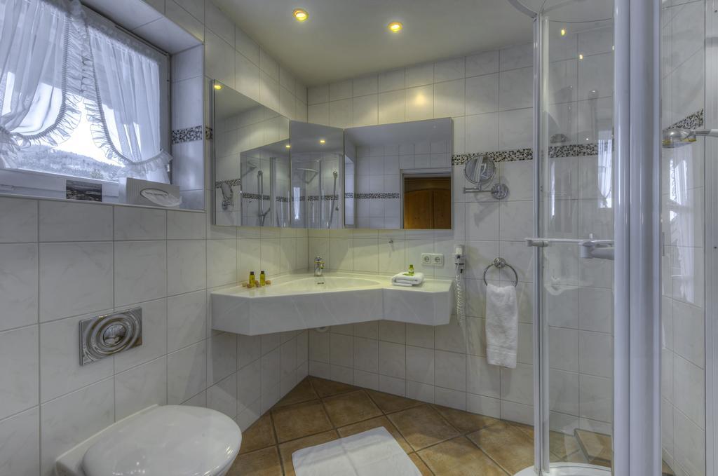 Diana Naturpark Hotel - Partnerbetrieb Von "Oberstaufen Plus Golf" Номер фото